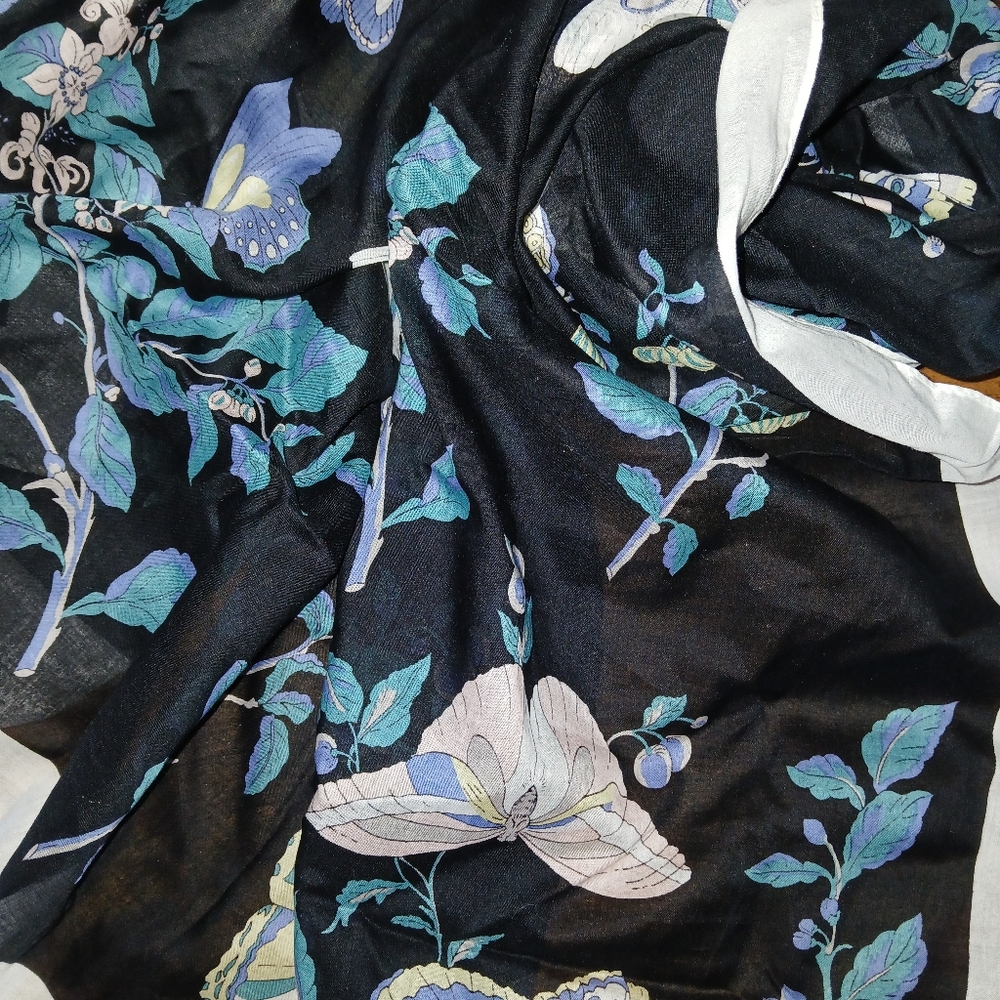 Vintage Ginnie Johansen 1987 cotton scarf shawl beautiful butterflies